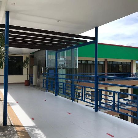 Southview Hotel Dumaguete City Екстериор снимка